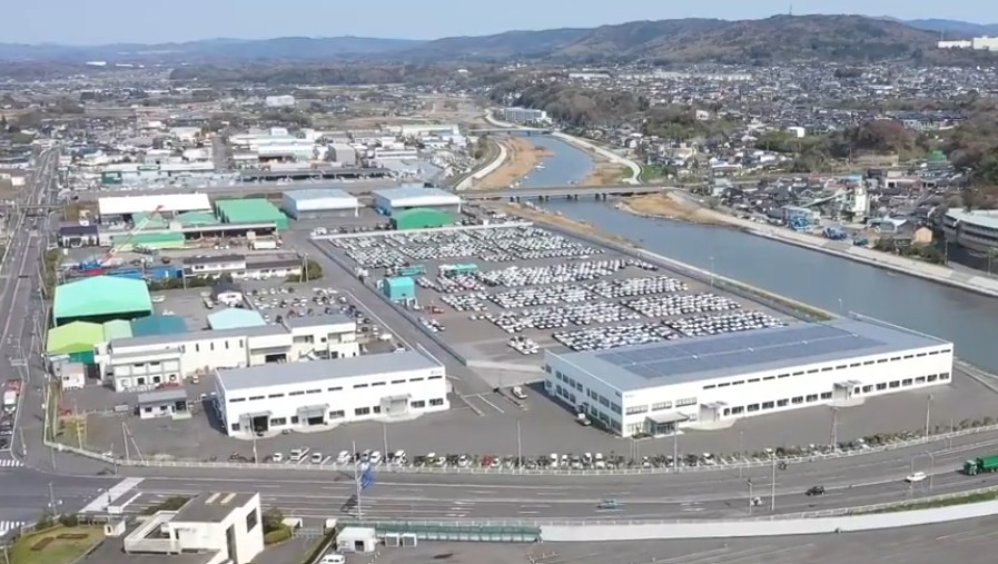 株式会社カドワキ様社屋全体写真